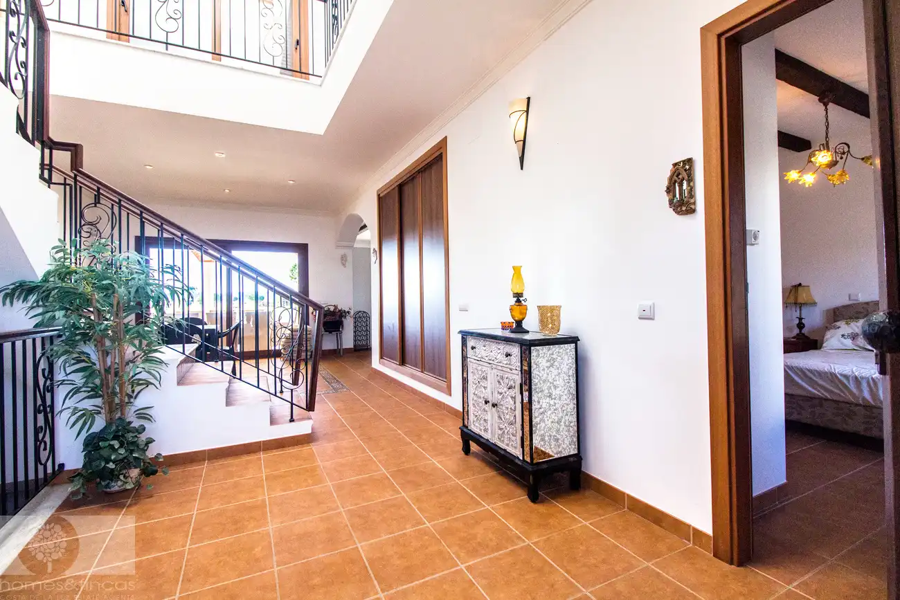 Chalet con piscina en venta en Calle López de Ayala, imagen 8