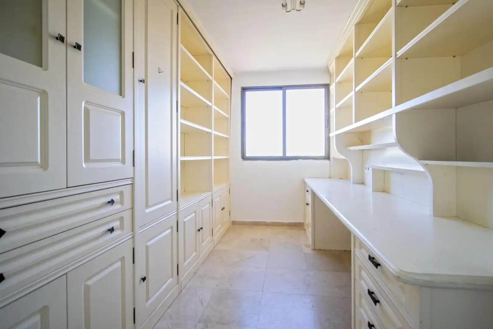Cocina de Piso en venta en Bellavista - La Palmera