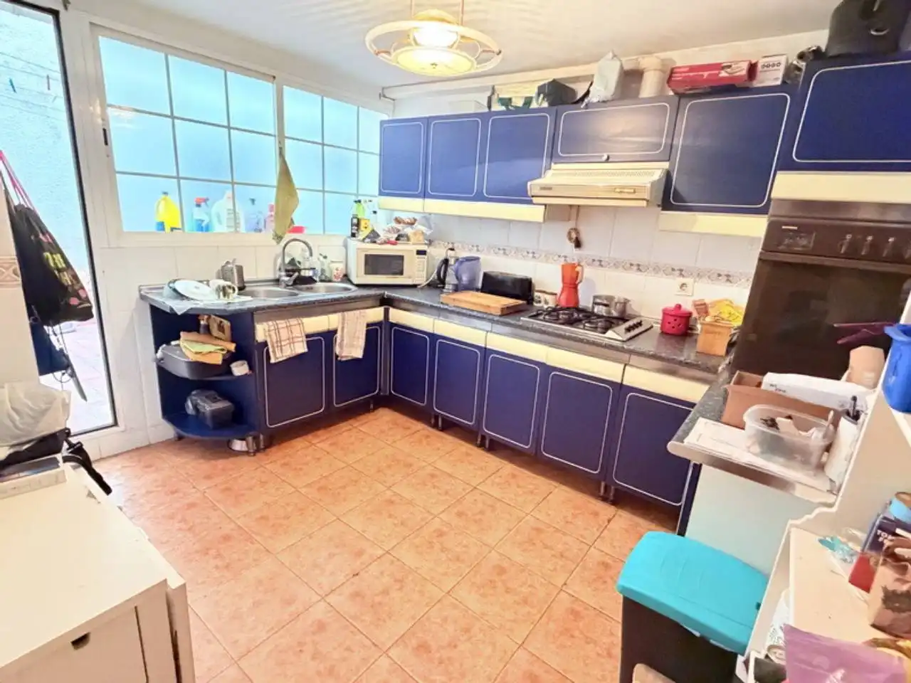 Cuina de Apartament en venda en Almuñécar amb Terrassa