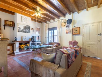 Living room of Single-family semi-detached for sale in Villamanrique de la Condesa  with Air Conditioner