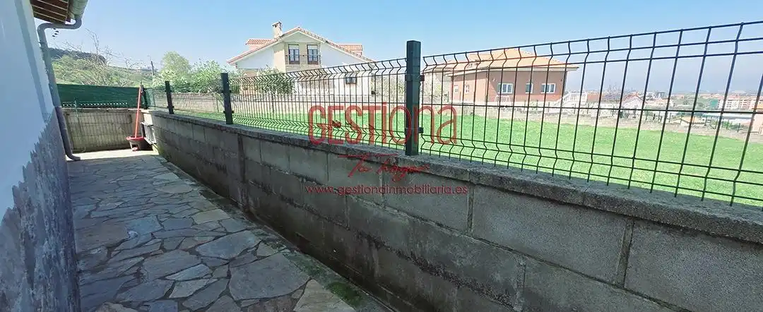 Houses for sale in Camargo  with Air Conditioner, Heating and Terrace