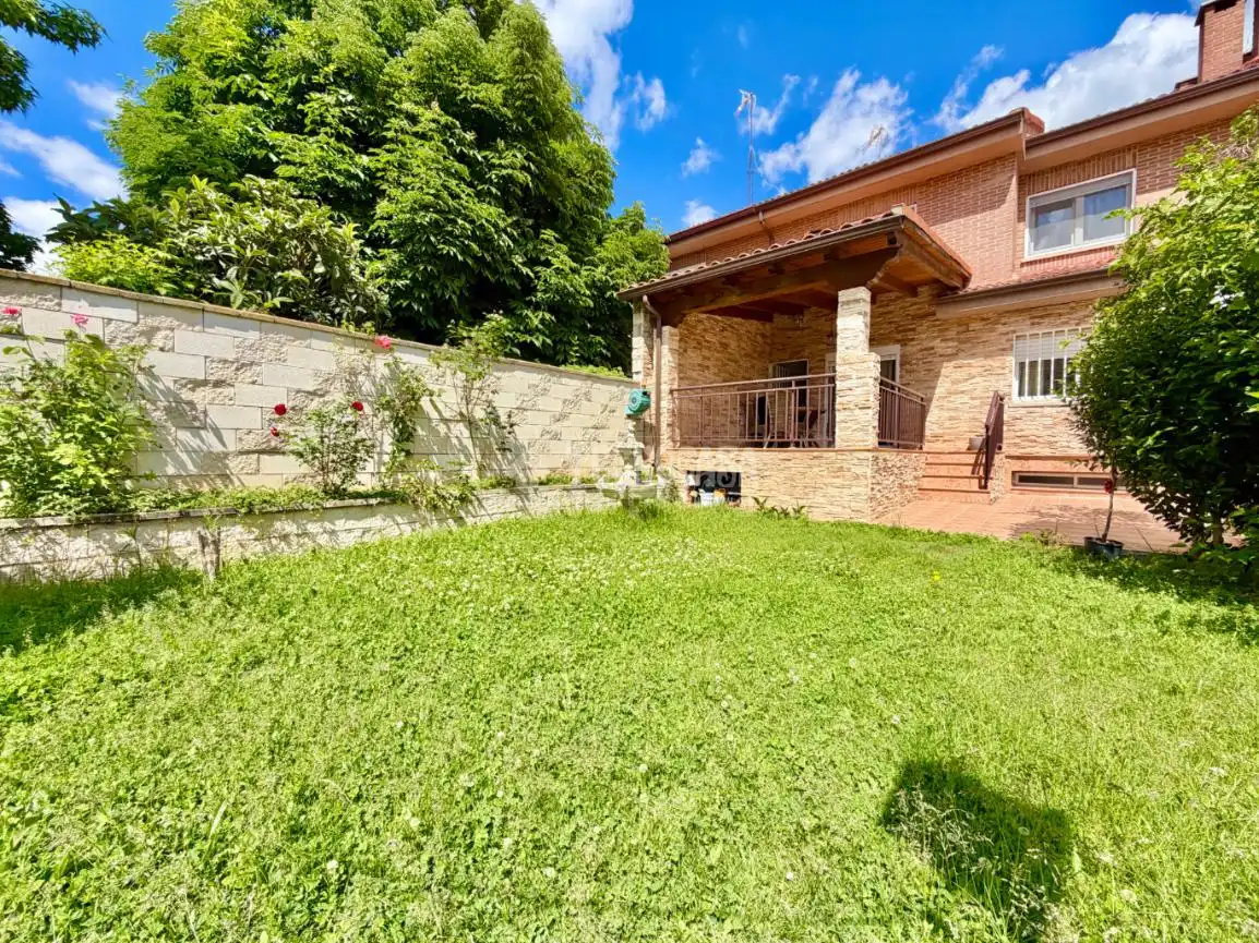 Garten von Wohnung zum Verkauf in Alcalá de Henares mit Klimaanlage, Heizung und Parkett