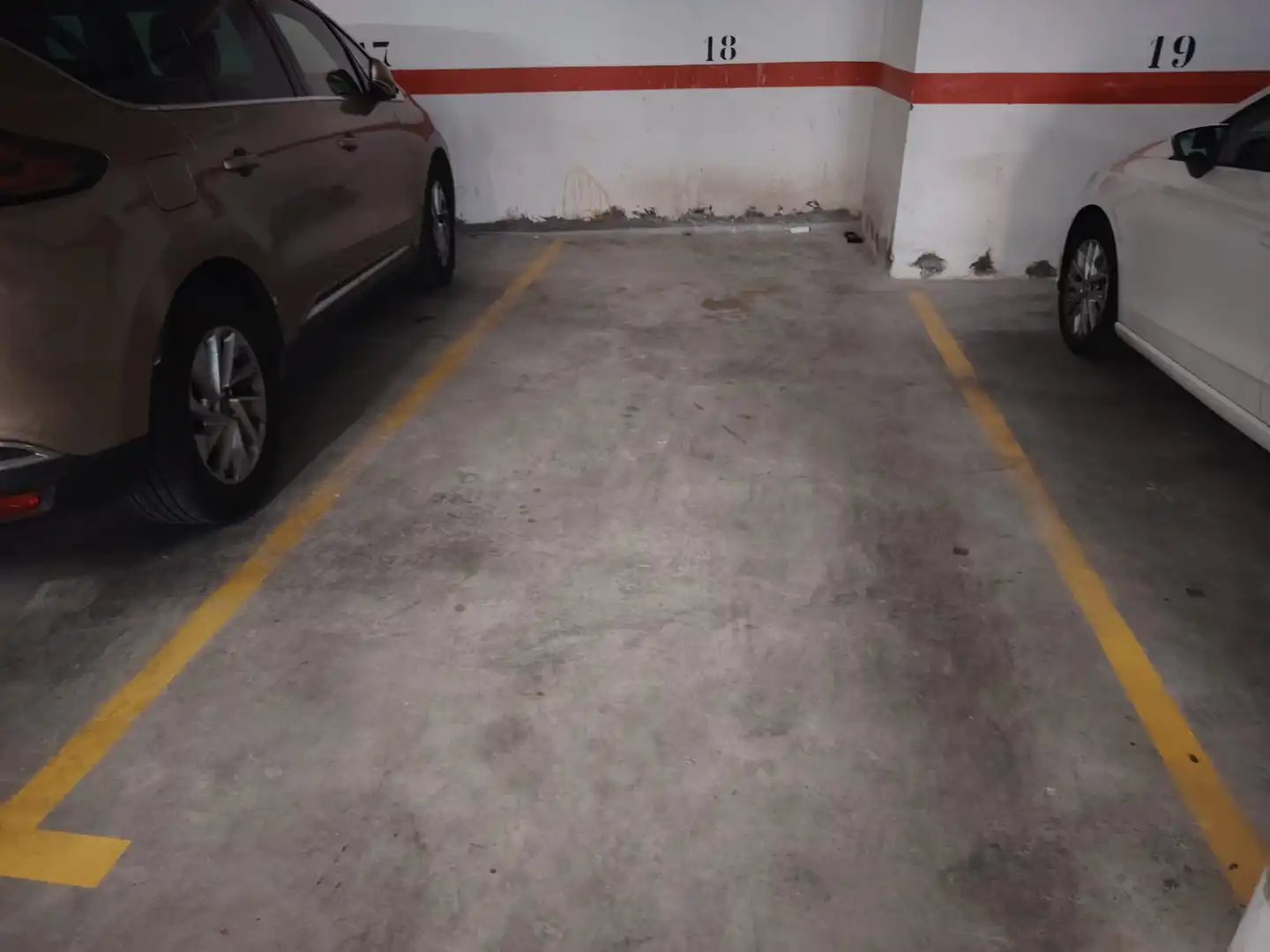 Parkplatz von Wohnung zum Verkauf in Canet d'En Berenguer mit Klimaanlage, Heizung und Terrasse