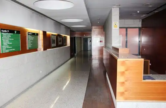 Büro zum Verkauf in Rejas