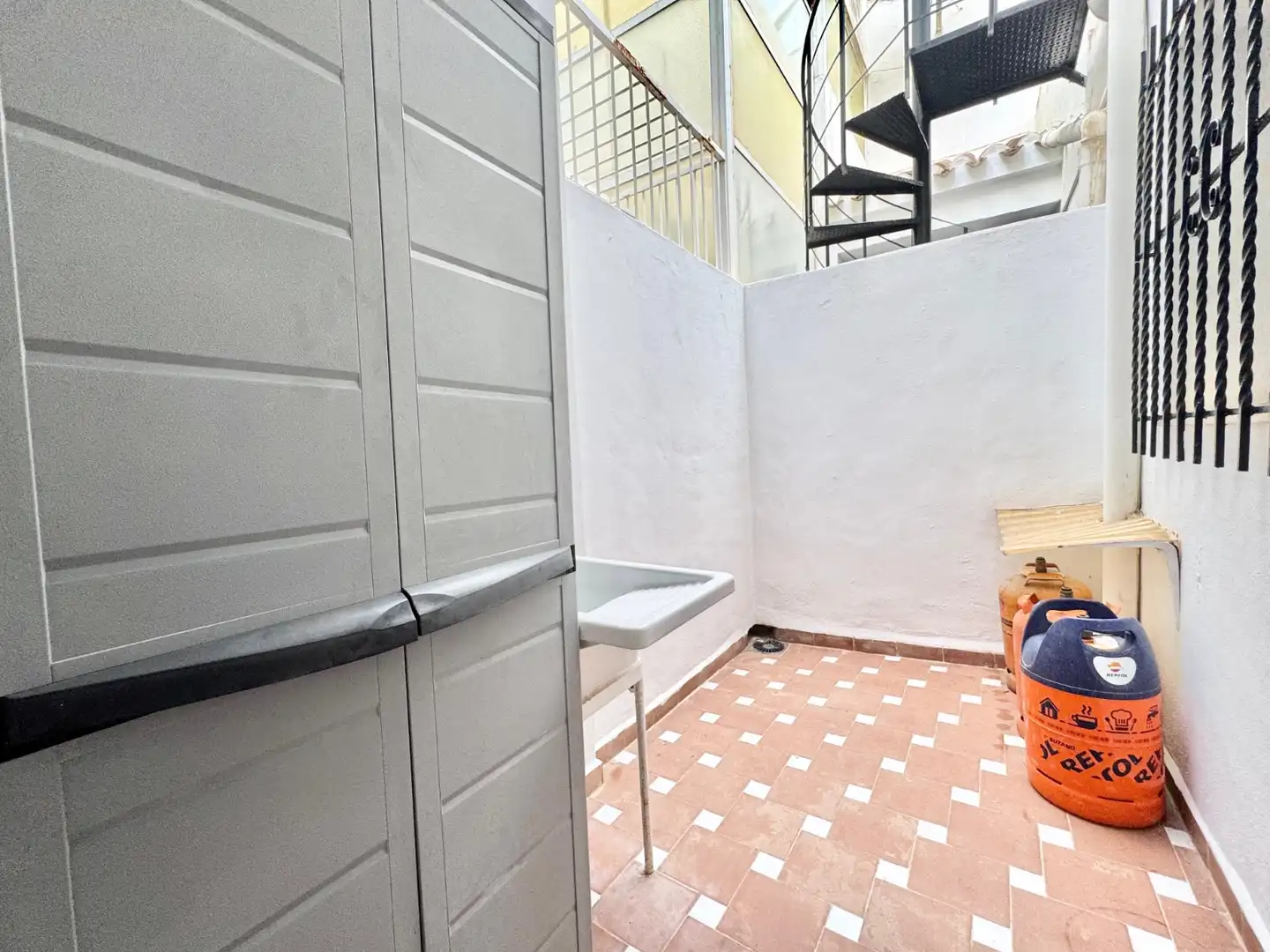 Balcony of Houses for rent in Torrevieja  with Air Conditioner, Heating and Terrace