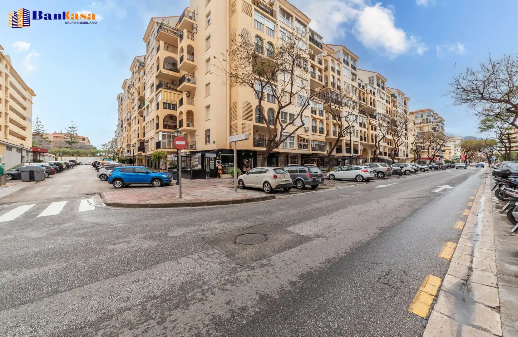 Vista exterior de Piso en venta en Fuengirola con Trastero y Piscina comunitaria