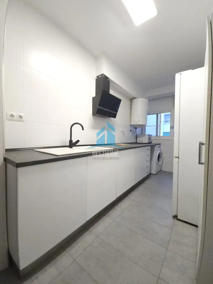 Cocina de Piso en venta en Valencia