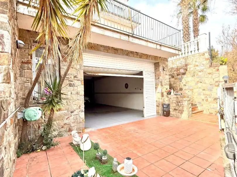 Casa amb piscina en venda a Carrer de les Aigües 17, imagen 9
