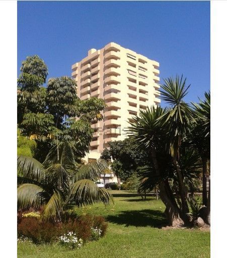 Vista exterior de Piso en venta en Málaga Capital con Terraza, Trastero y Piscina comunitaria