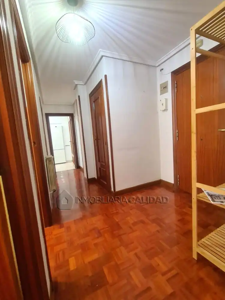 Pis amb ascensor en venda a Zona Sur - Barrio Cortes, imagen 6