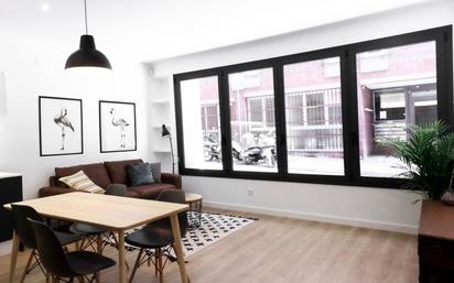 Living room of Flat for sale in  Barcelona Capital  with Air Conditioner