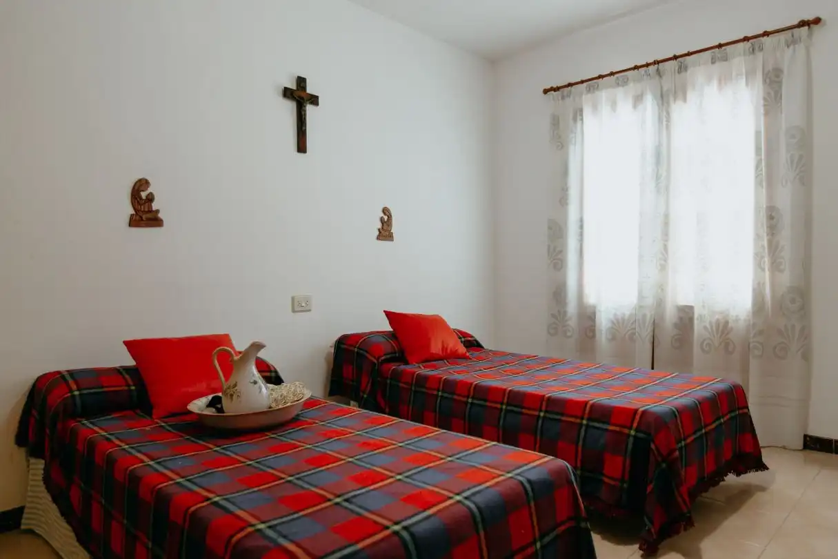 Habitación de Casa o chalet en venta en Casbas de Huesca con Calefacción, Jardín privado y Trastero