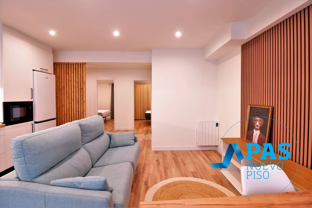 Sala de estar de Piso en venta en Santander con Calefacción y Amueblado