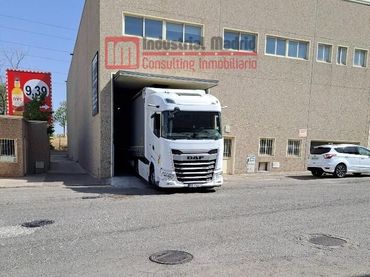 Industriegebäude zum Verkauf in Mejorada del Campo