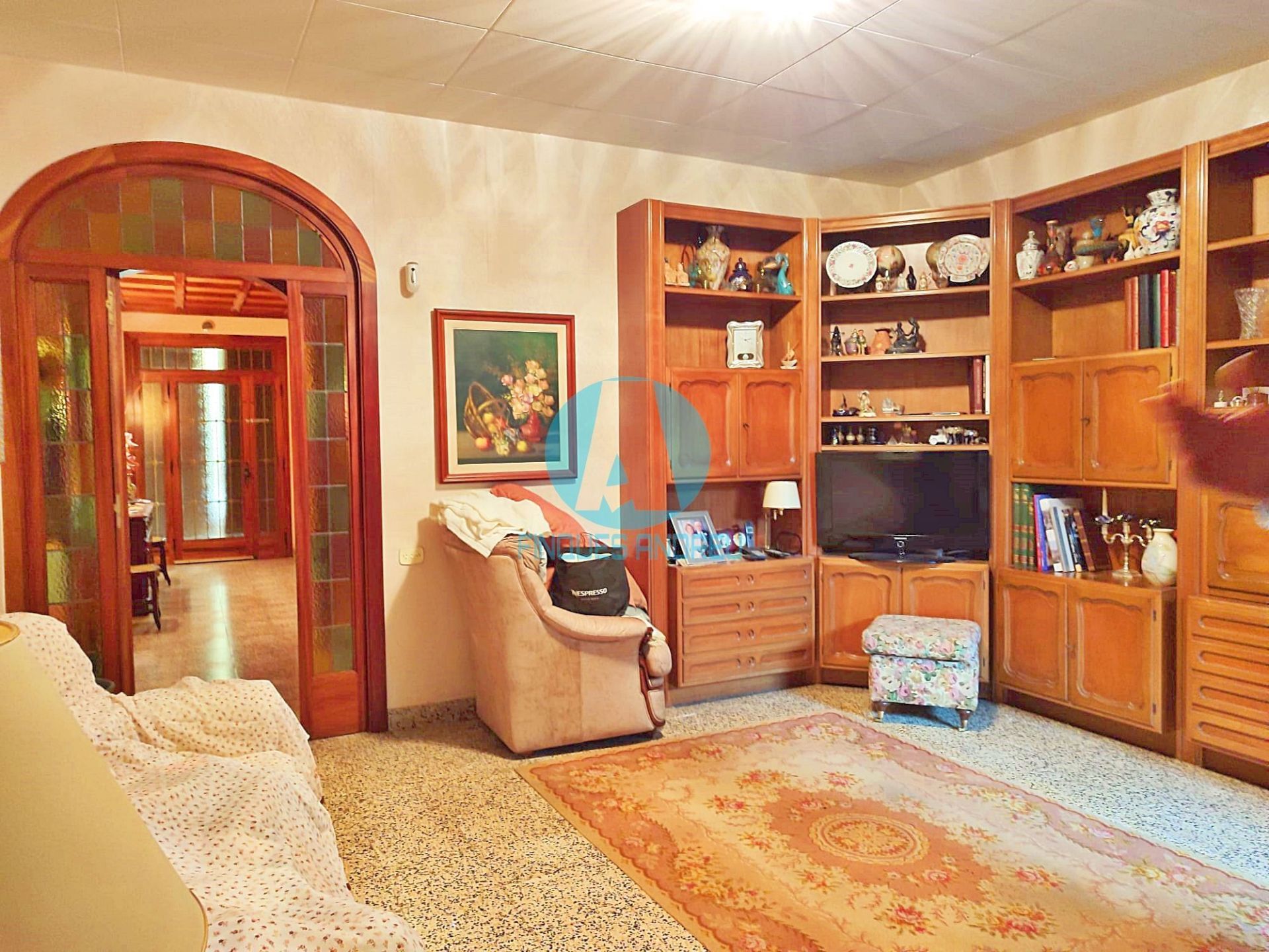 Sala d'estar de Casa o xalet en venda en Mataró amb Jardí privat i Terrassa
