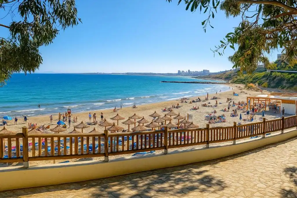 Estudi de lloguer a Aguamarina