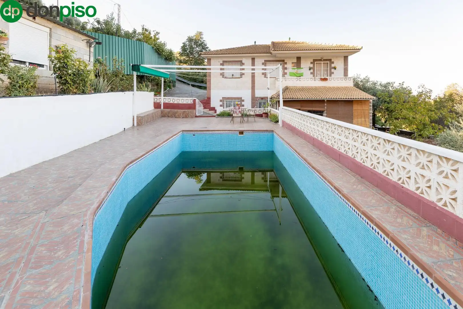 Houses for sale in Calle EXTRARRADIO, Cogollos de la Vega