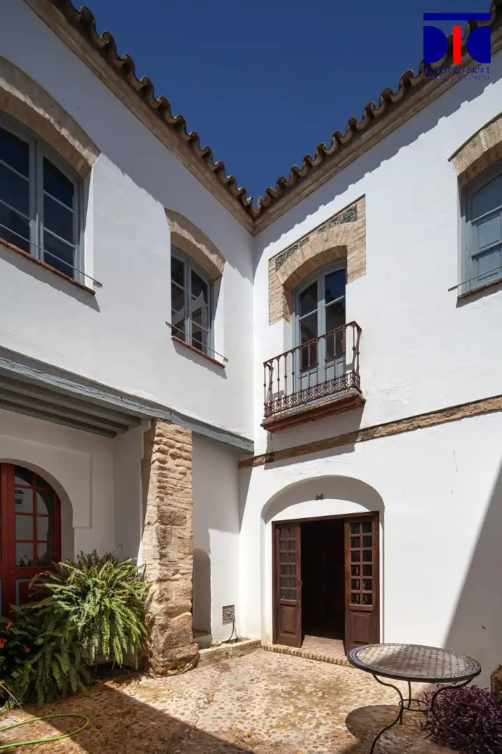 Vista exterior de Finca rústica en venta en Carmona con Aire acondicionado, Calefacción y Jardín privado