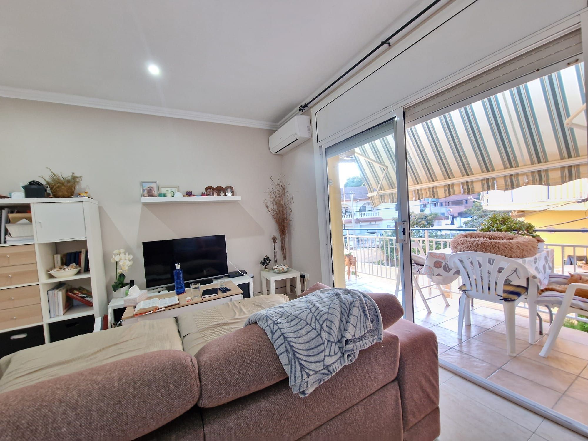 Piso en venta en Noruega, Segur de Calafell