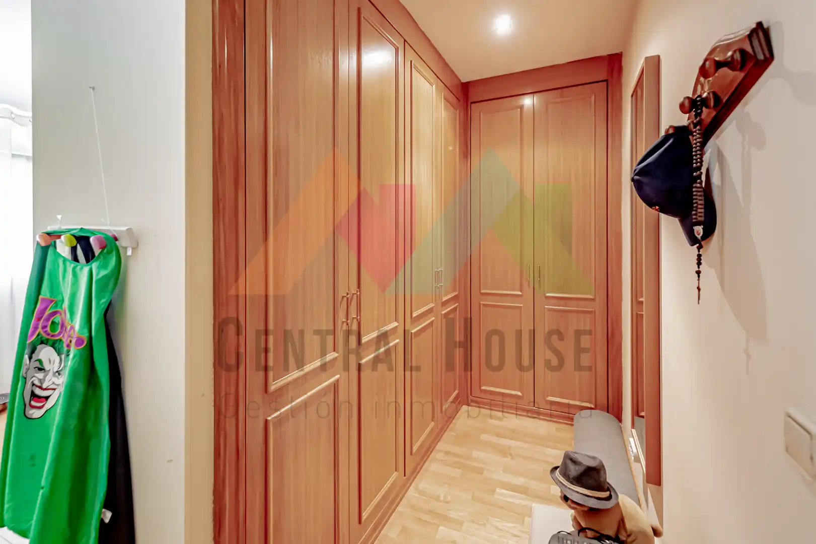 Habitación de Casa adosada en venta en Guadalajara con Aire acondicionado, Calefacción y Jardín privado