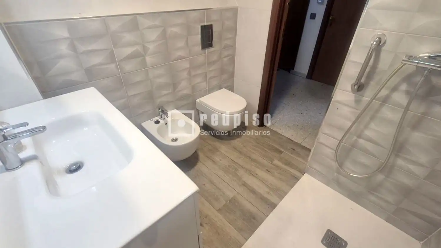 Bany de Casa o xalet en venda en Getafe amb Aire condicionat, Calefacció i Terrassa