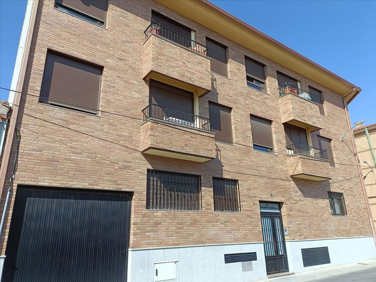 Exterior view of Garage for sale in Fuensalida