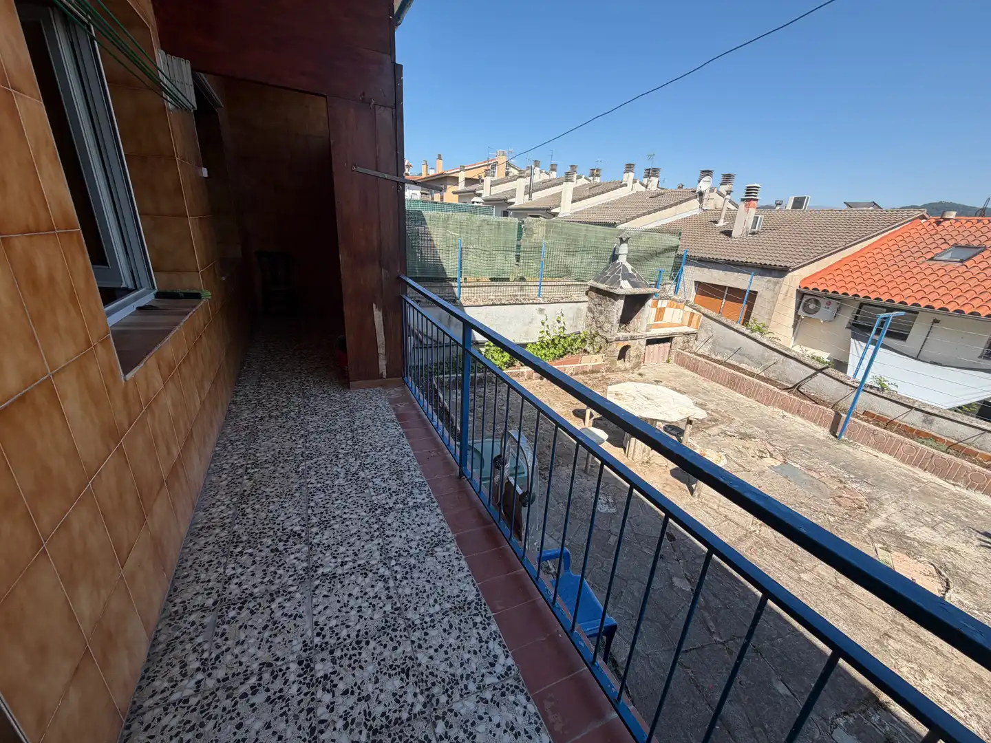 Terrassa de Casa adosada en venda en Olot amb Terrassa i Traster