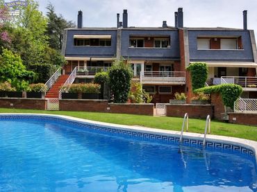 Casa con balcone in vendita a L'Ametlla del Vallès
