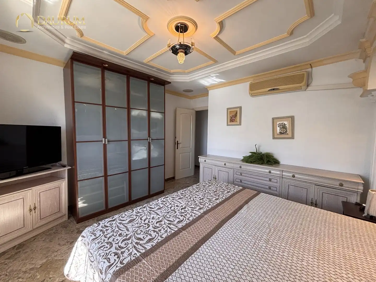 Habitación de Casa o chalet en venta en Alhaurín de la Torre con Aire acondicionado, Terraza y Trastero