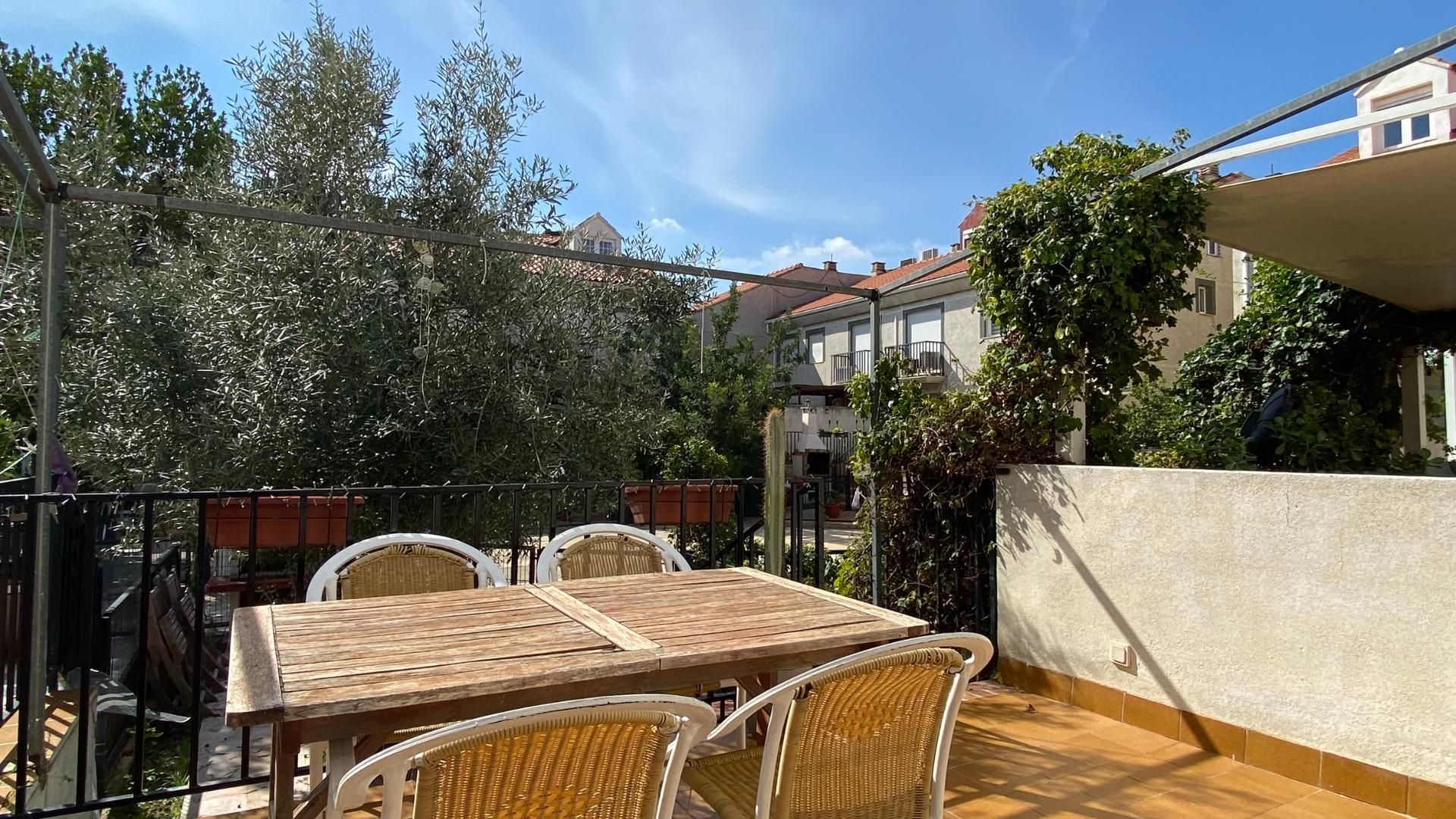 Terrassa de Casa adosada en venda en Manises amb Aire condicionat, Jardí privat i Terrassa