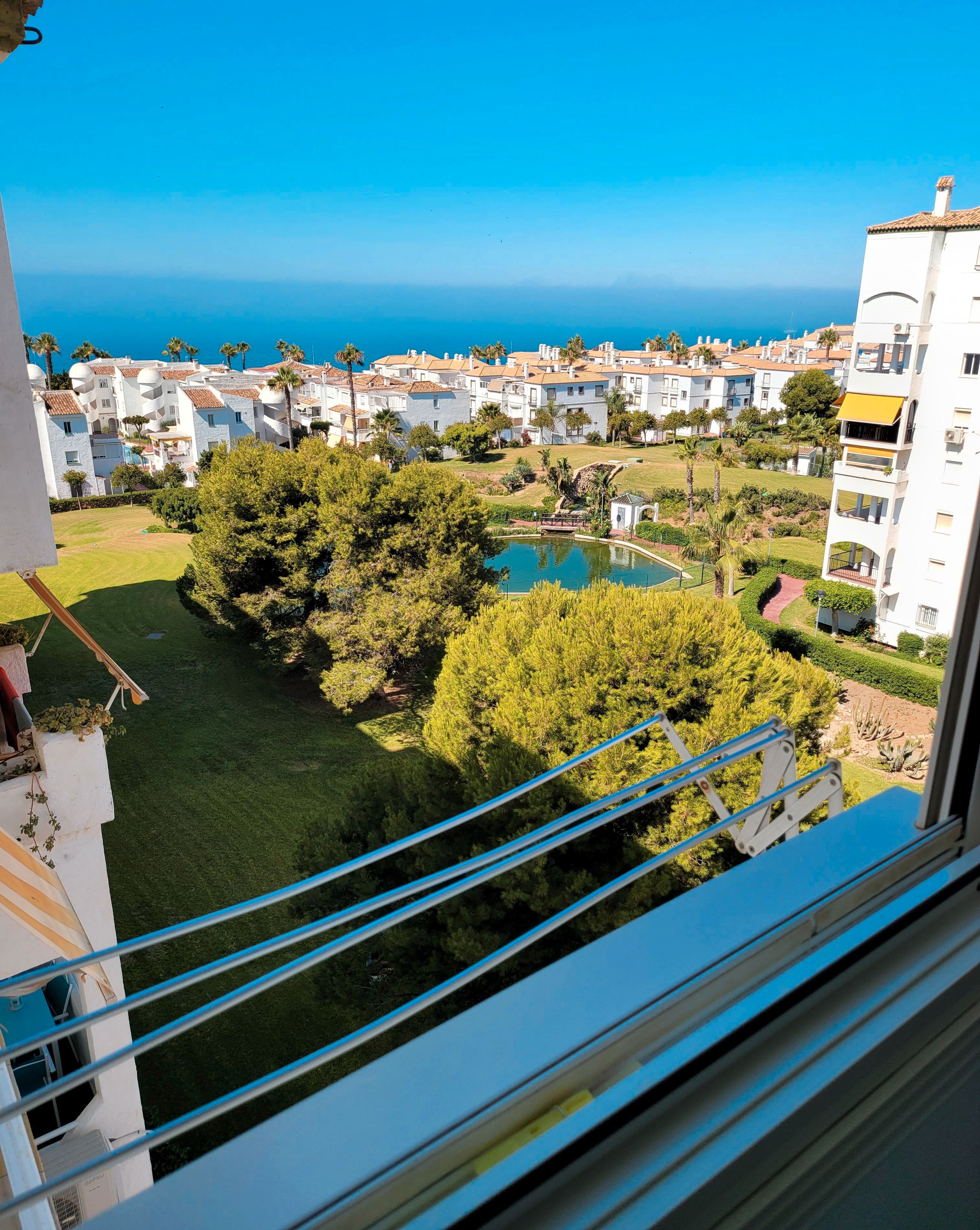 Jardín de Apartamento de alquiler en Torrox con Aire acondicionado, Calefacción y Amueblado