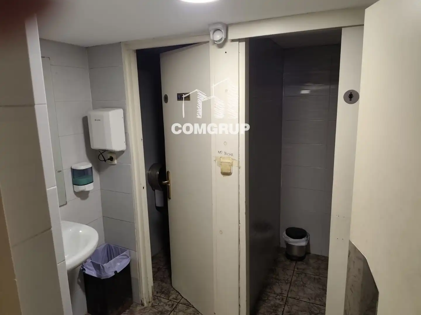 Business premises for transfer in Joan Prim, imagen 14