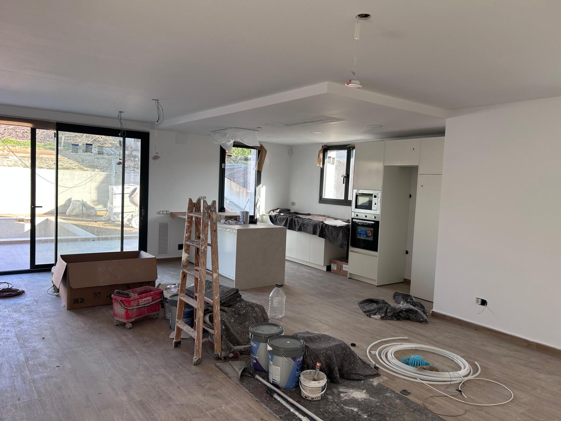 Küche von Einfamilien-Reihenhaus zum Verkauf in Terrassa mit Klimaanlage, Privatgarten und Parkett