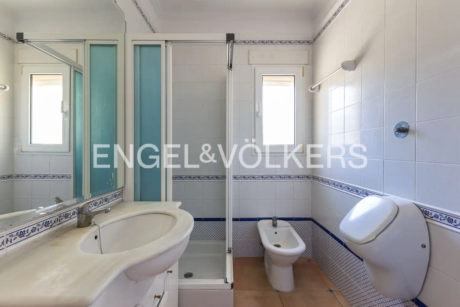 Bathroom of Houses for rent in Pedreguer  with Air Conditioner, Heating and Private garden