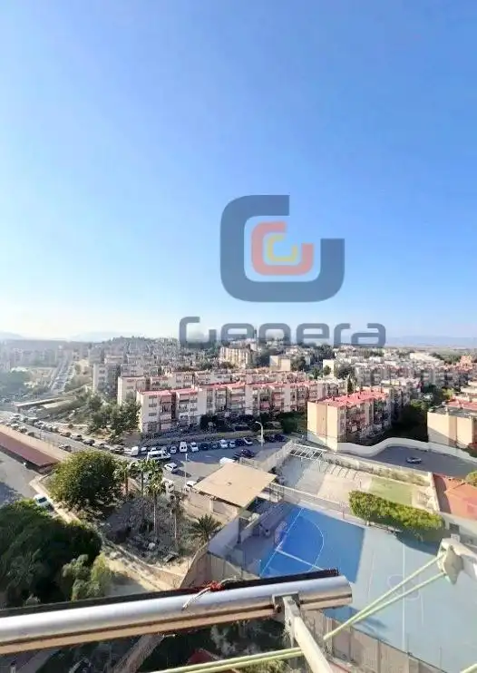 Vista exterior de Pis en venda en Alicante / Alacant amb Parquet, Terrassa i Moblat