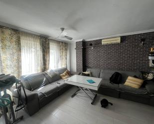 Living room of Flat for sale in  Córdoba Capital  with Air Conditioner, Heating and Storage room