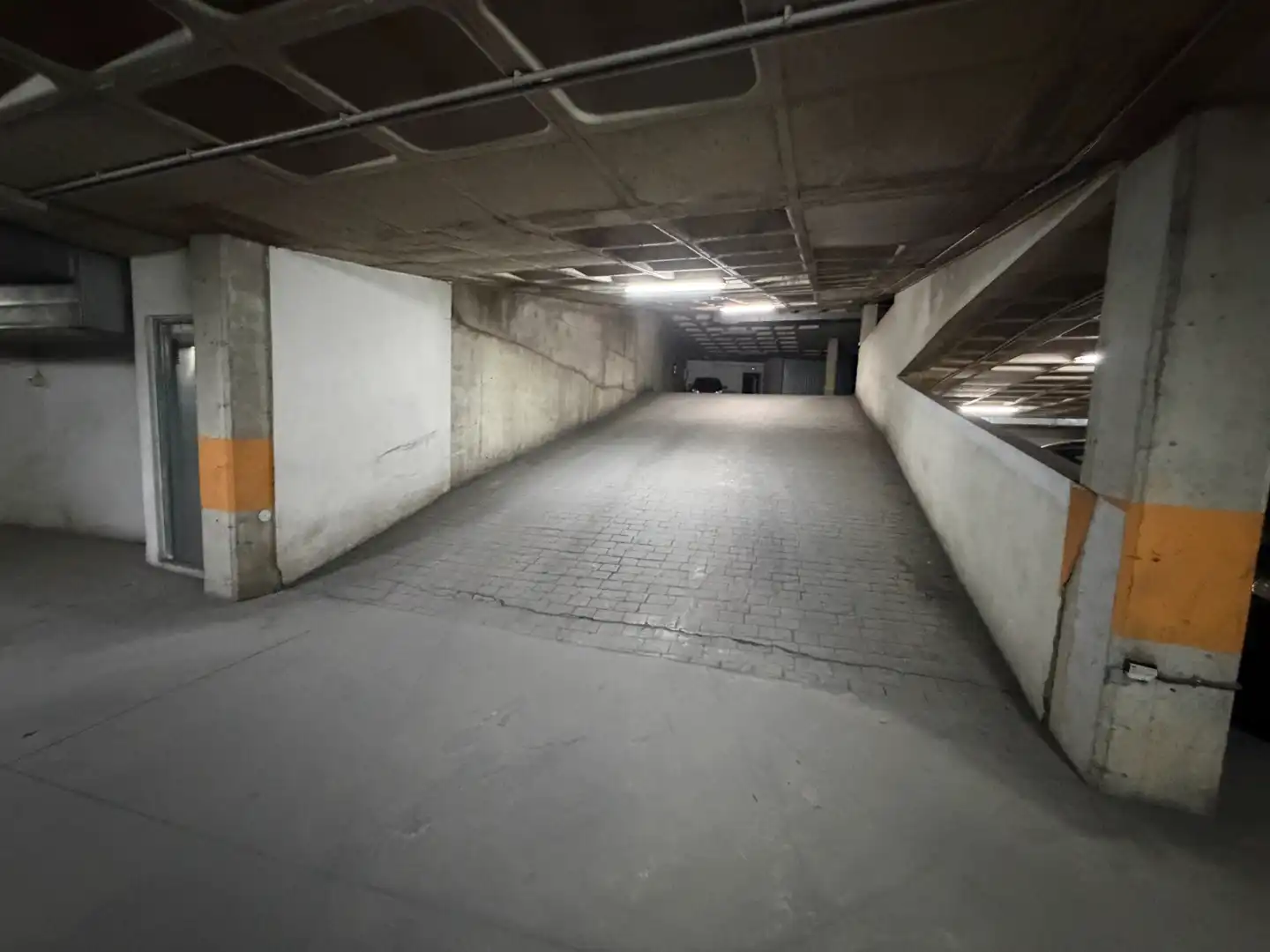 Garage for sale in Úbeda