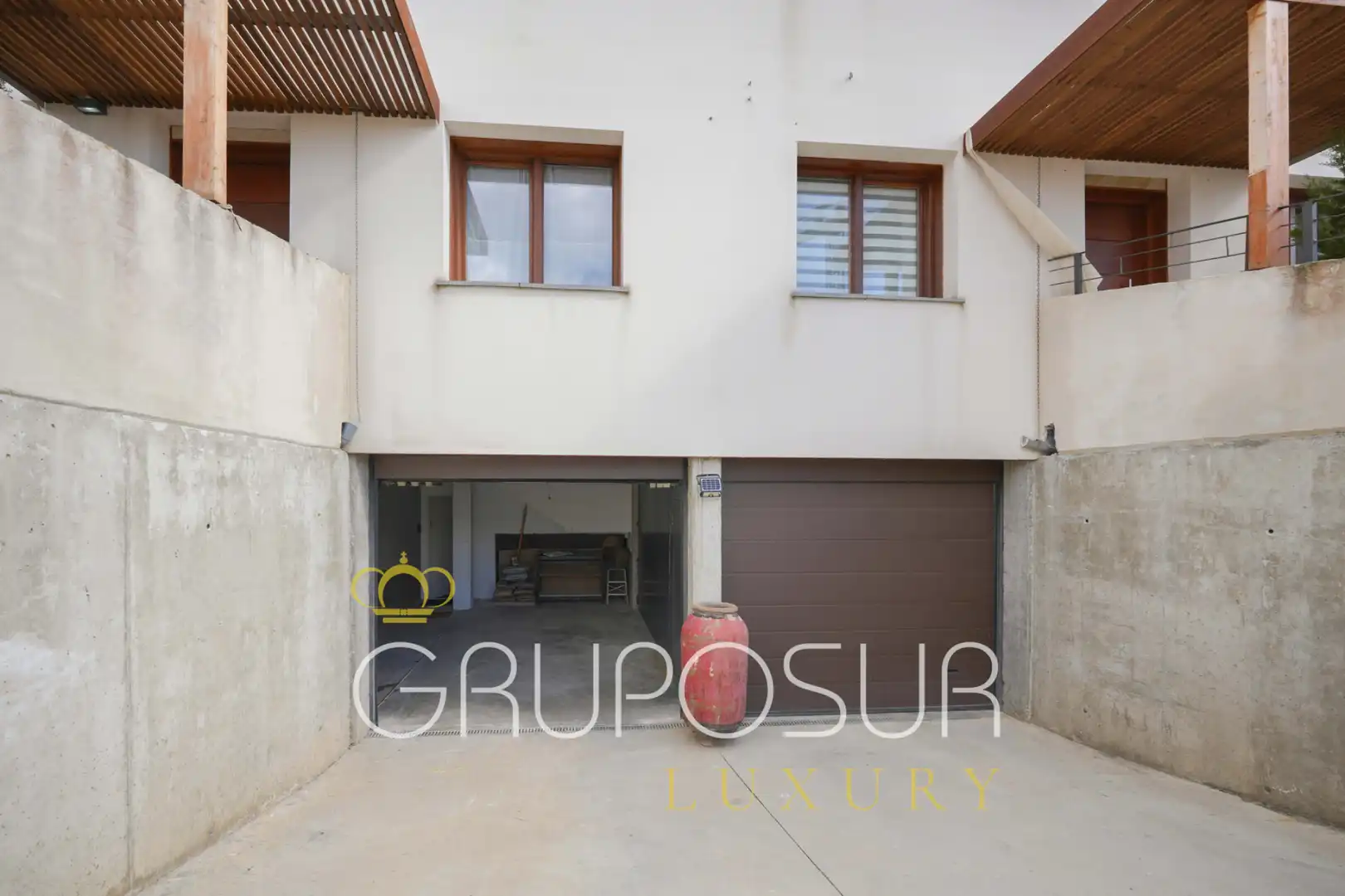 Einfamilien-Reihenhaus zum Verkauf in Valladolid mit Klimaanlage, Heizung und Terrasse