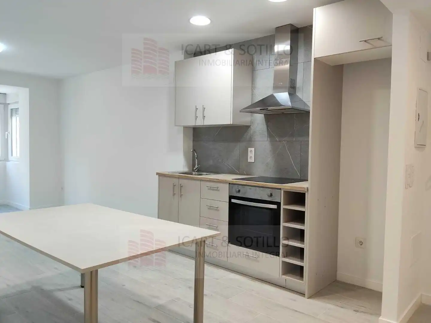Cuina de Pis en venda en Benicarló amb Calefacció, Traster i Moblat