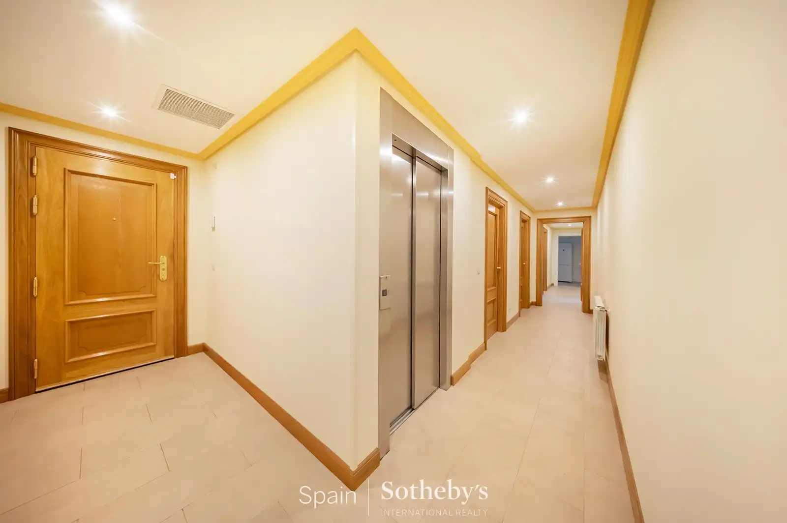 Casa o xalet de lloguer en Madrid amb Aire condicionat, Calefacció i Jardí privat