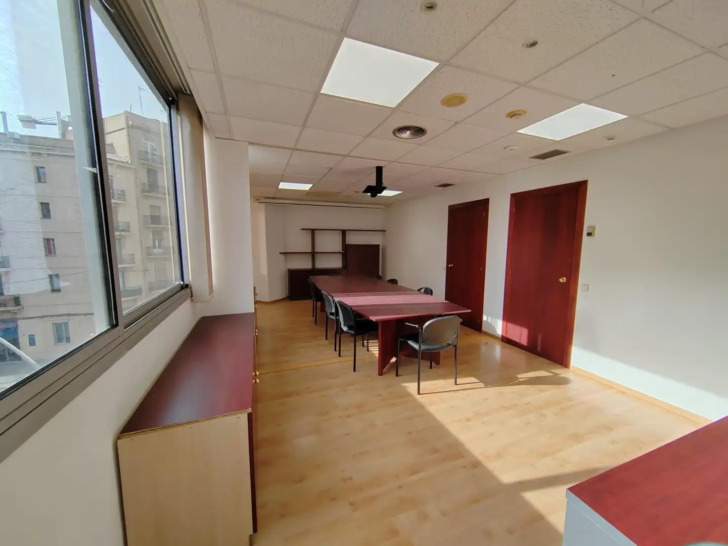 Oficina en venta en Barcelona con Aire acondicionado, Calefacción y Amueblado