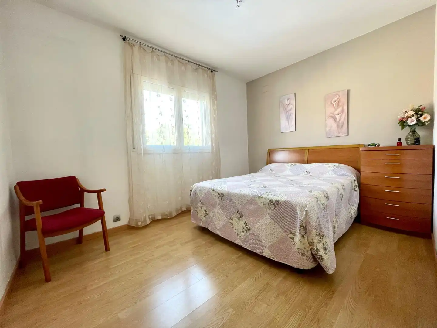 Dormitori de Casa o xalet en venda en El Vendrell amb Aire condicionat, Jardí privat i Terrassa