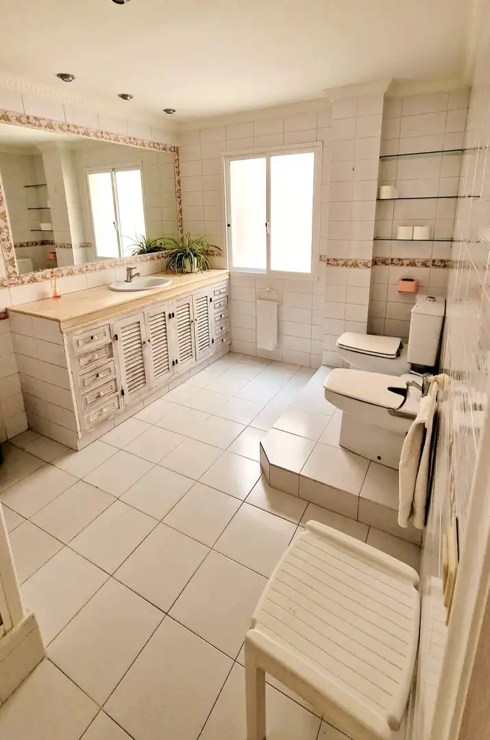 Apartamento con ascensor en venta en Estepona Pueblo, imagen 17