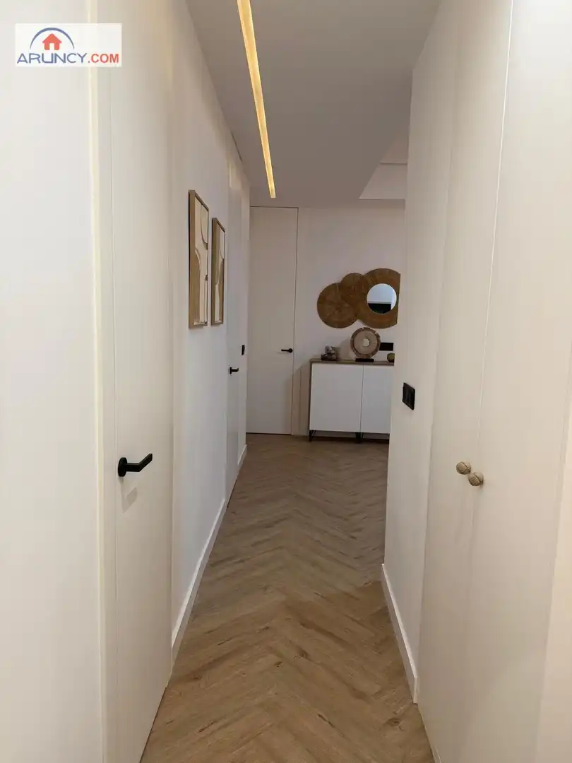 Flat for sale in Sevilla  with Air Conditioner, Heating and Furnished