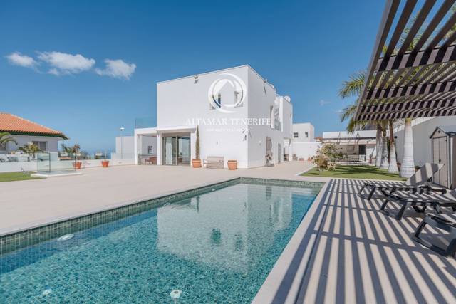 Casa-chalet en Venta en ROQUE DEL CONDE en San Eugenio Alto
