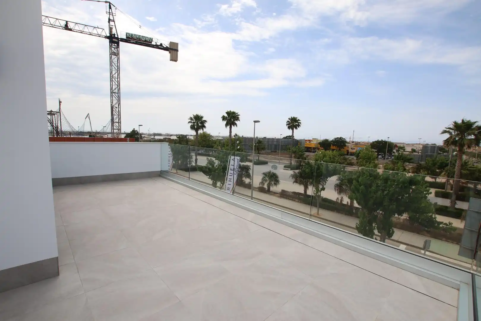 Terraza de Casa adosada en venta en Pilar de la Horadada con Jardín privado, Piscina y Amueblado