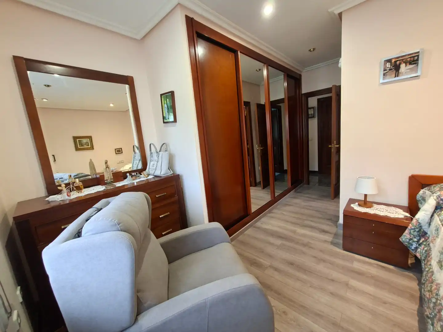 Bedroom of Houses for sale in Soto del Barco  with Heating, Private garden and Parquet flooring