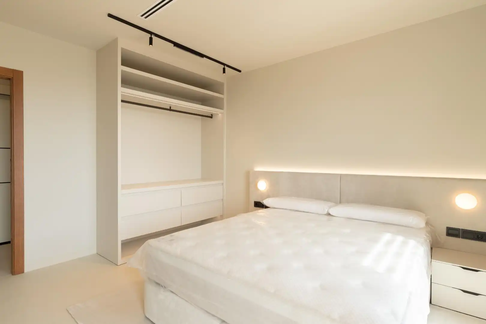 Habitación de Casa o chalet en venta en L'Ampolla con Aire acondicionado, Calefacción y Jardín privado