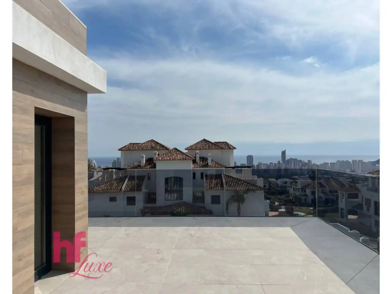 Detached house with pool for sale in Calle Londres, imagen 19