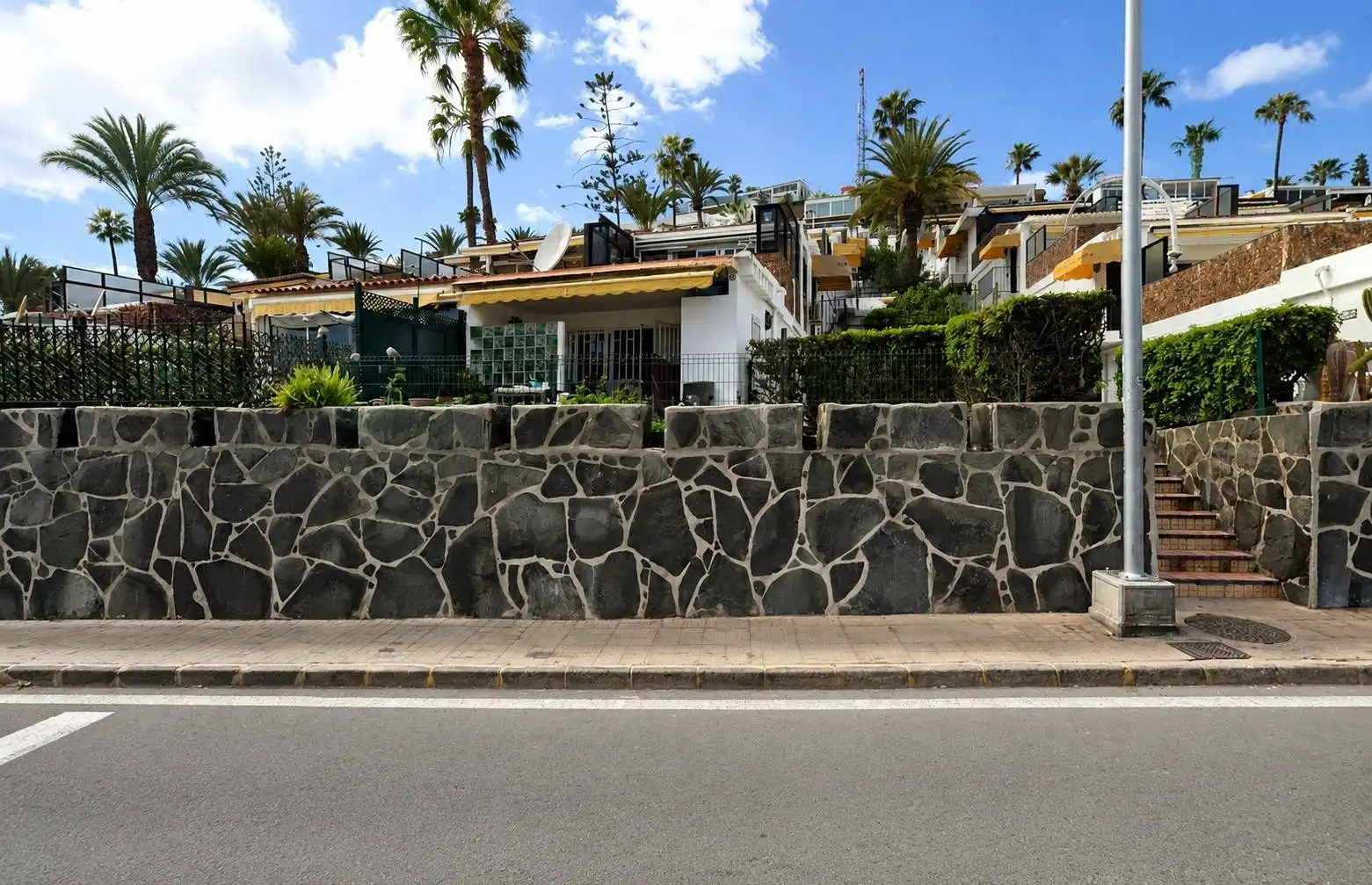 Vista exterior de Casa o chalet en venta en San Bartolomé de Tirajana